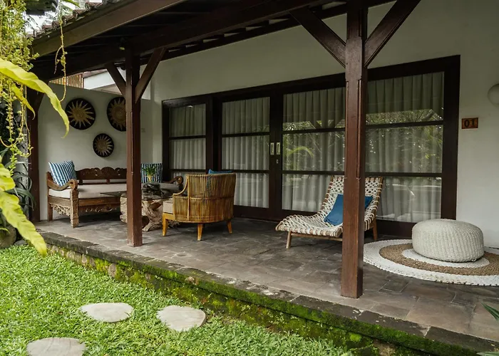 Goya Courtyard ホテル 3*